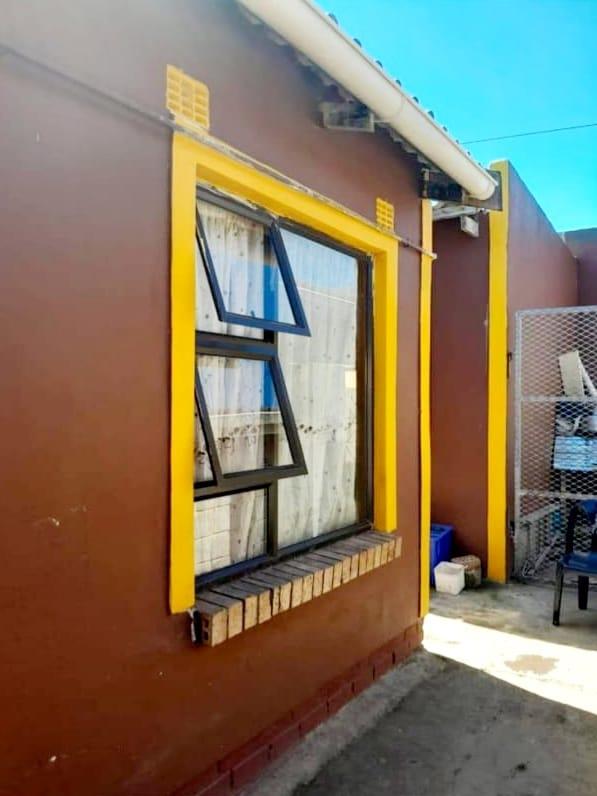 4 Bedroom Property for Sale in Mdantsane Nu 17 Eastern Cape